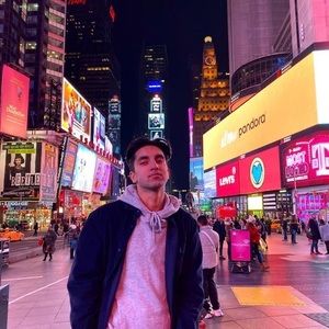 Meet your Posher, Umar